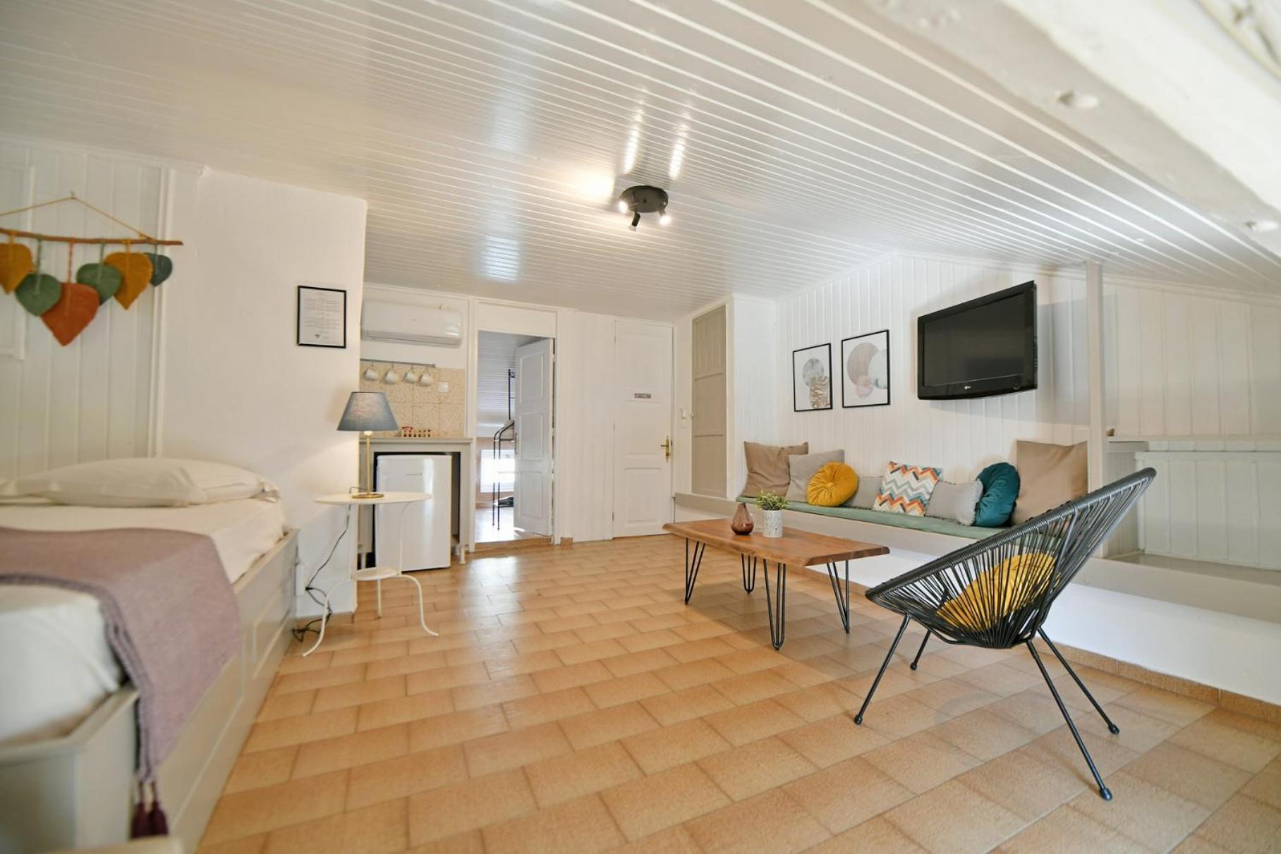 Athina Guesthouse Hydra  Exterior photo
