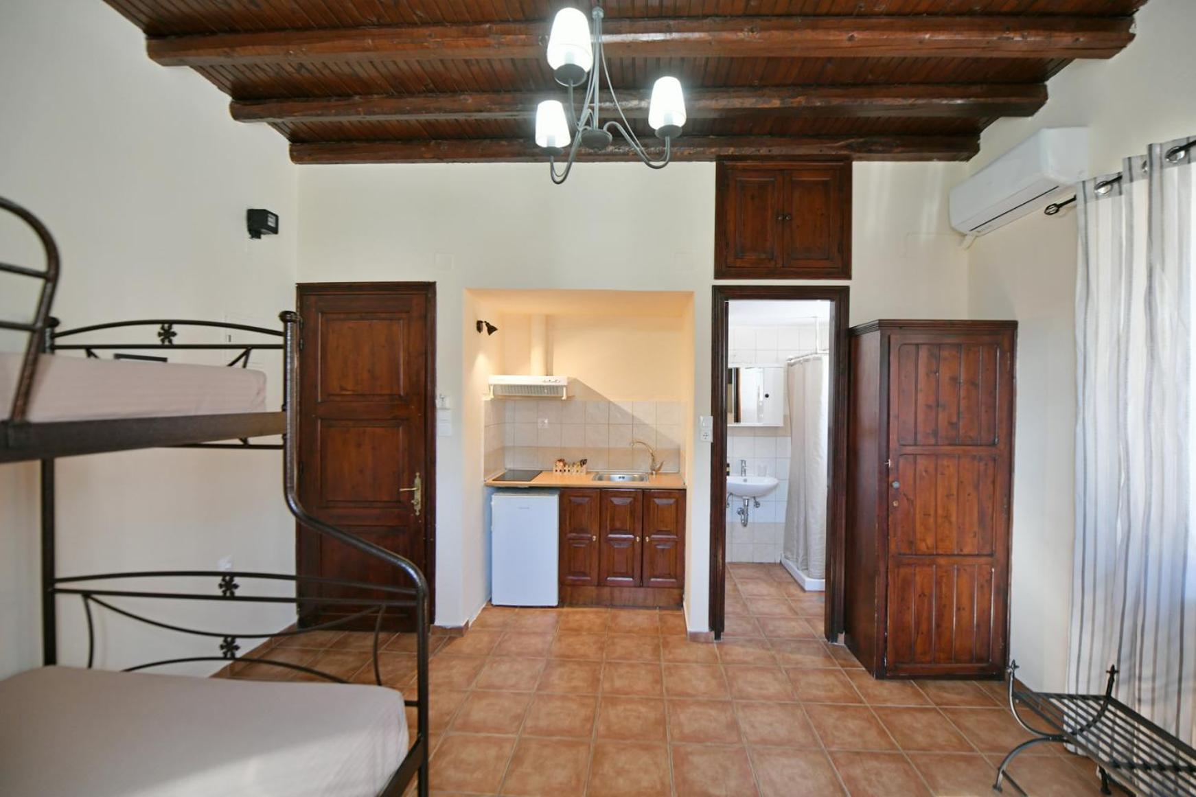 Athina Guesthouse Hydra  Exterior photo