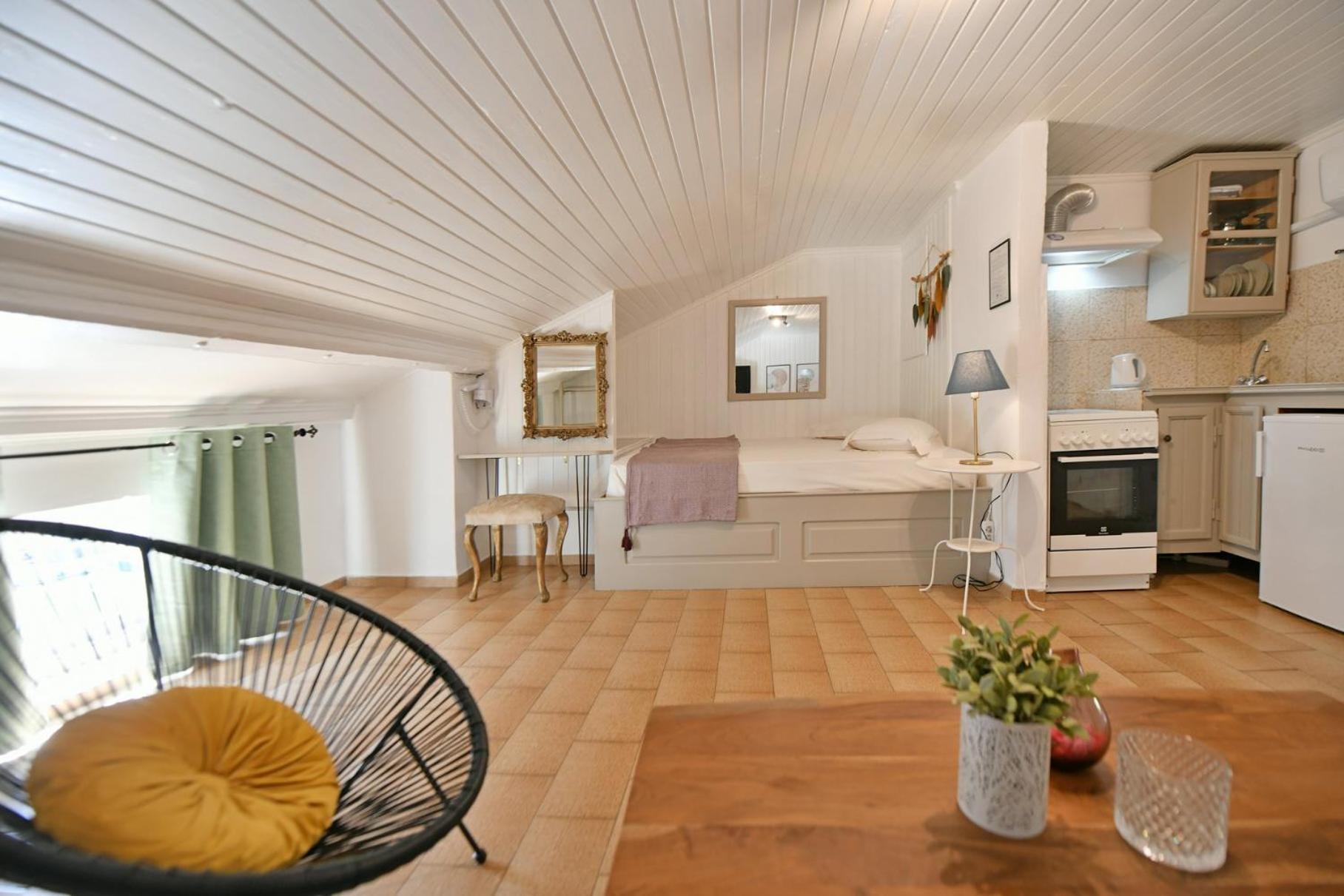 Athina Guesthouse Hydra  Exterior photo